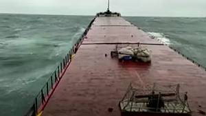 ARVİN GEMİSİ BÖYLE KIRILDI VE BATTI