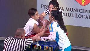 ÇELİK BİLEK LAKAPLI TÜRK KIZI 6 KEZ DÜNYA BİLEK GÜREŞİ ŞAMPİYONU OLDU