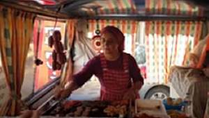 ADANA'YA YOLUNUZ DÜŞERSE ANNE KÖFTESİNİ MUTLAKA DENEYİN