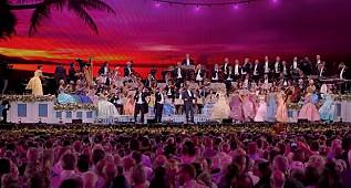 MACARENA – ANDRE RİEU / LOS DEL RİO 